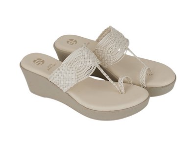 Premium Ladies Fancy Heel Chappal – Graceful Style with Everyday Luxury 91278